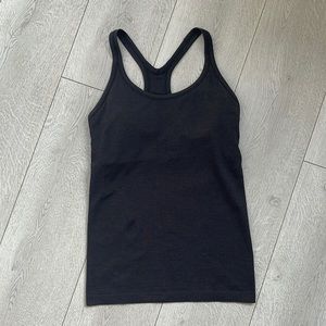 EUC Lululemon Ebb to Street Tank Size 6